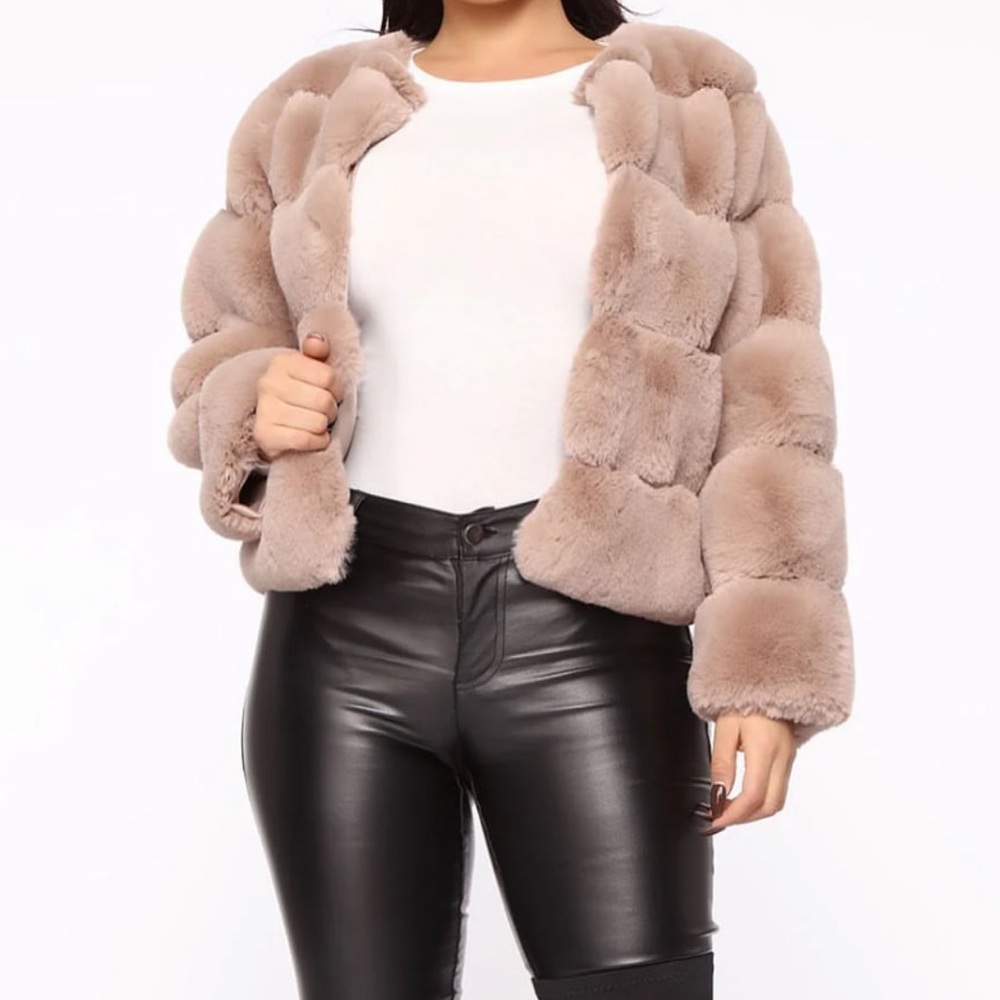 Fashion nova coffee furry coat